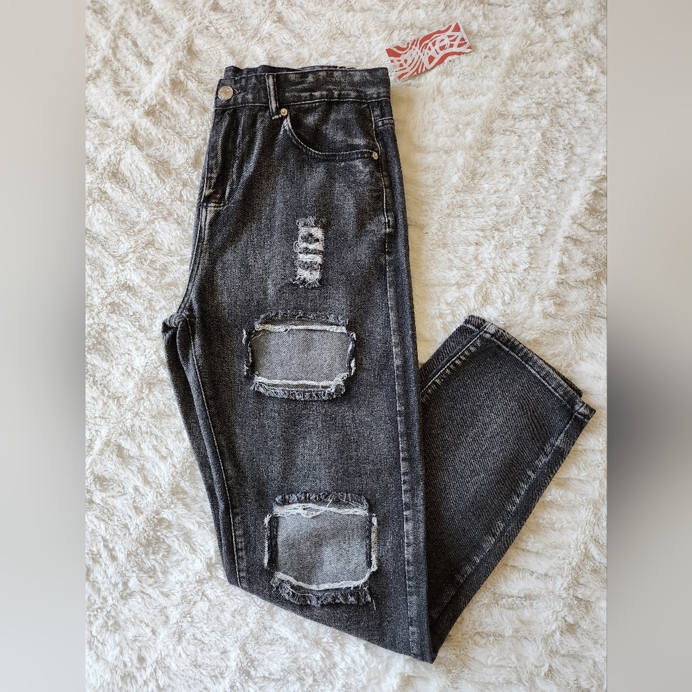 NWT Black Cutout Jeans